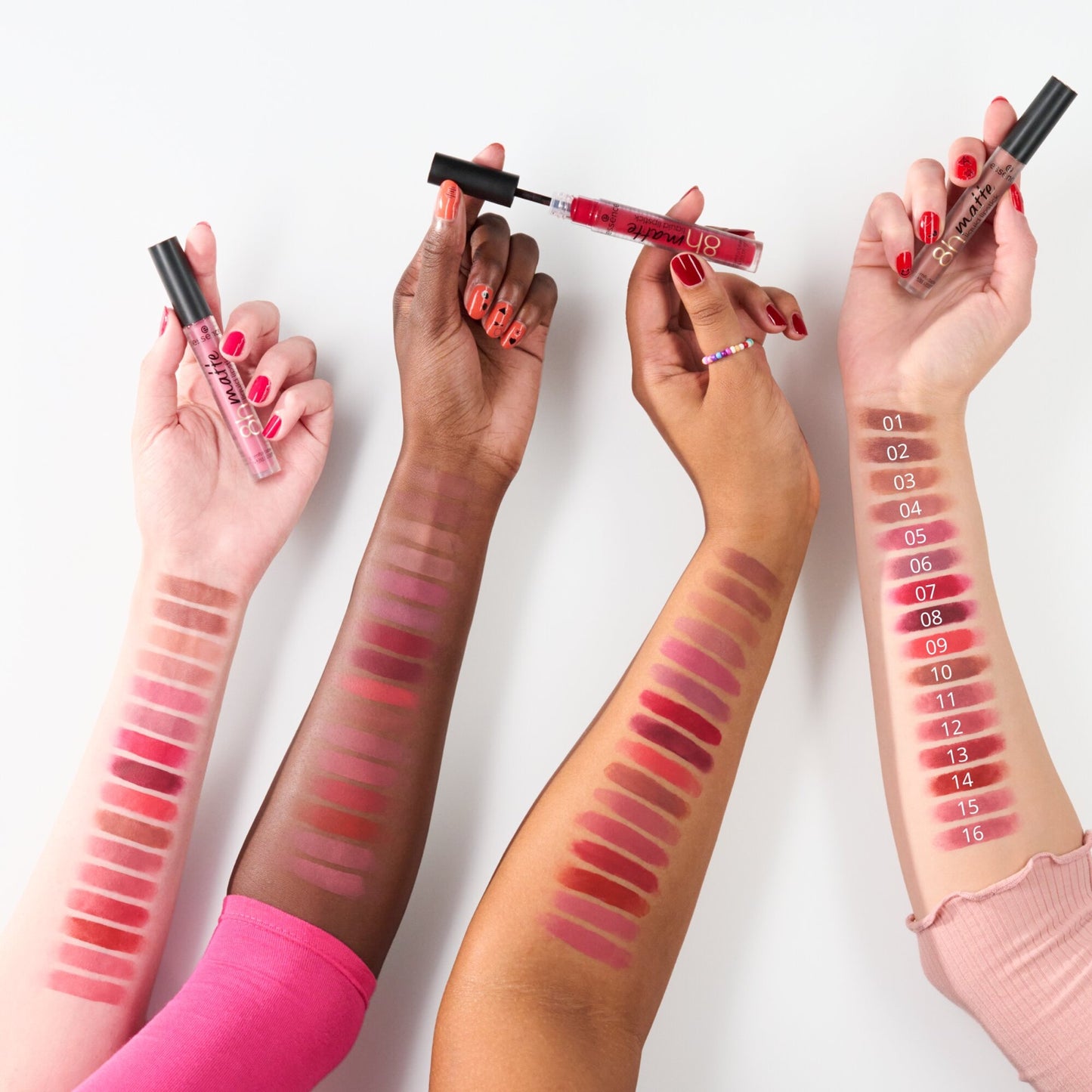 أحمر شفاه سائل مطفي يدوم 8 ساعات من Essence