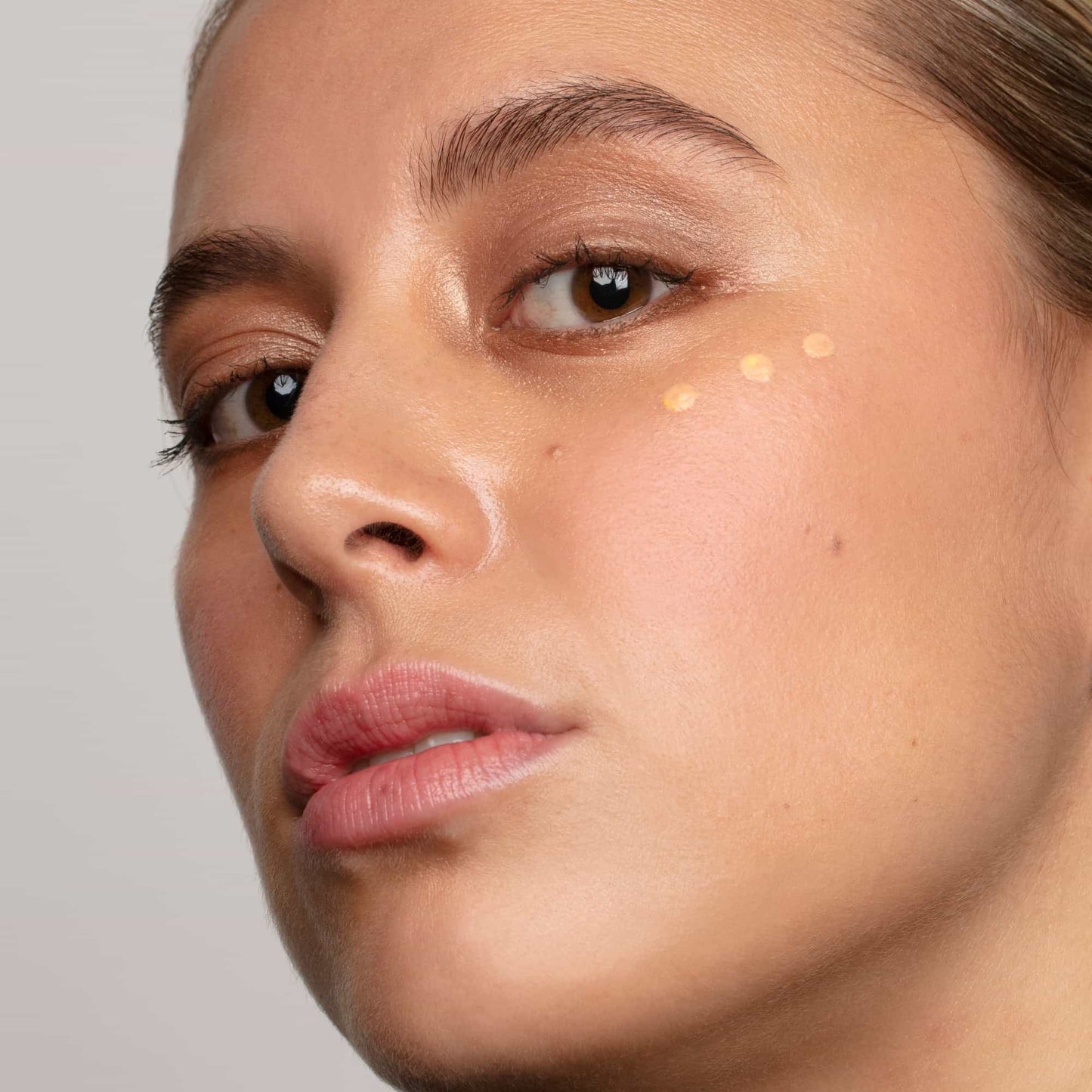 Kiwi Seed Gold Luminous Eye Cream 30ml