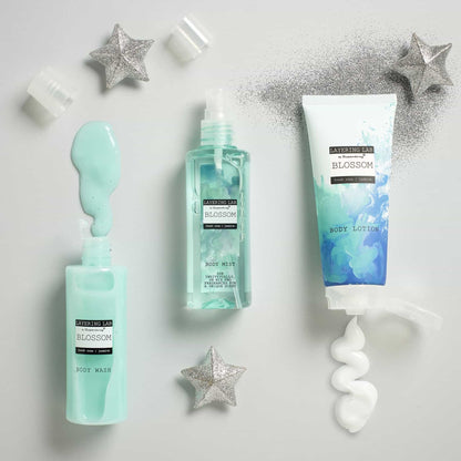 Layering Lab Trio Blossom Set 3 Pcs