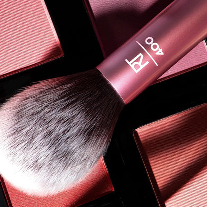Real Techniques Ultra Plush Blush Makeup Brush