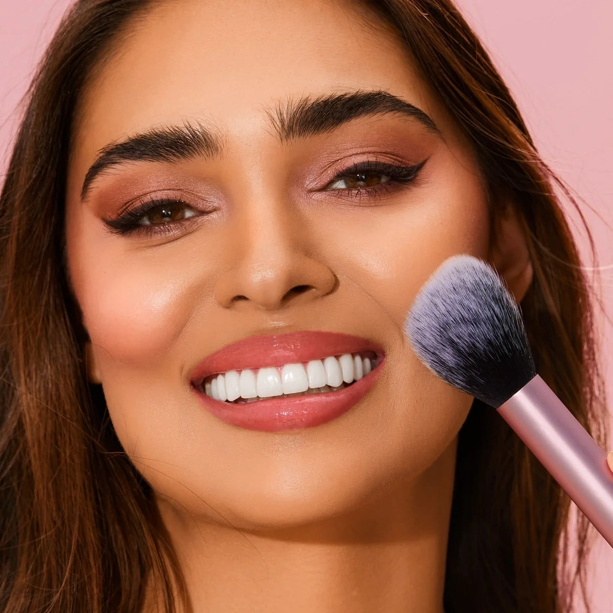 Real Techniques Everyday Essentials + Sponge Kit, 6 Piece Set