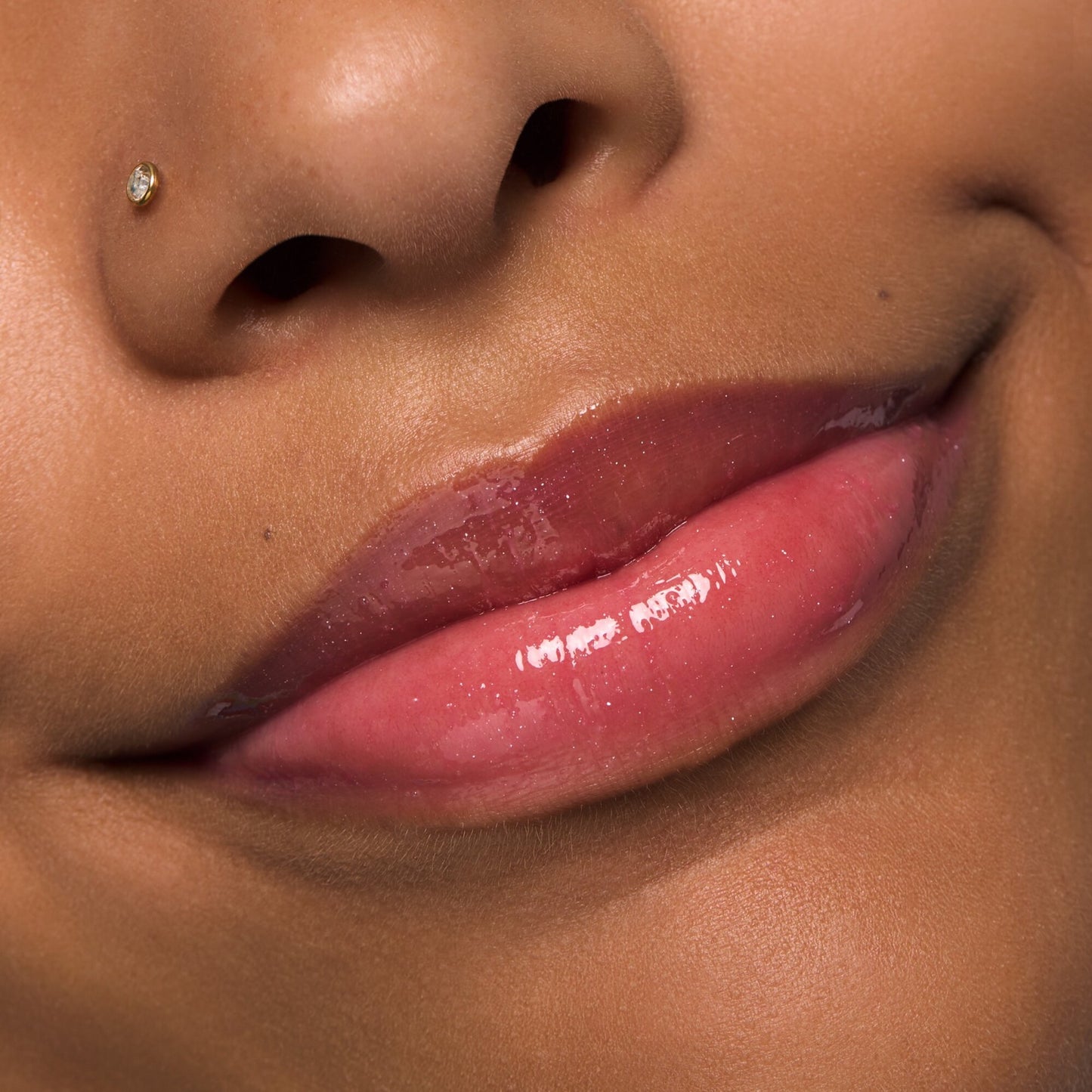 Essence Extreme Shine Volume Lip Gloss