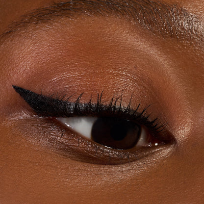 Essence Stamp Eyeliner 01