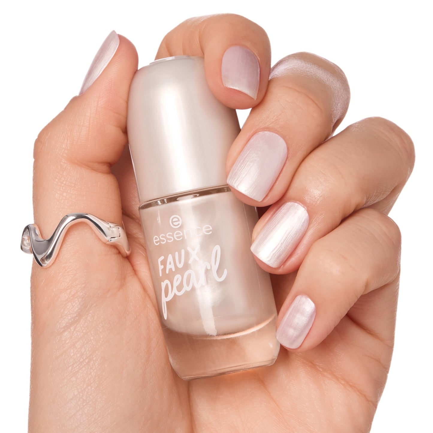 Essence Gel Nail Colour