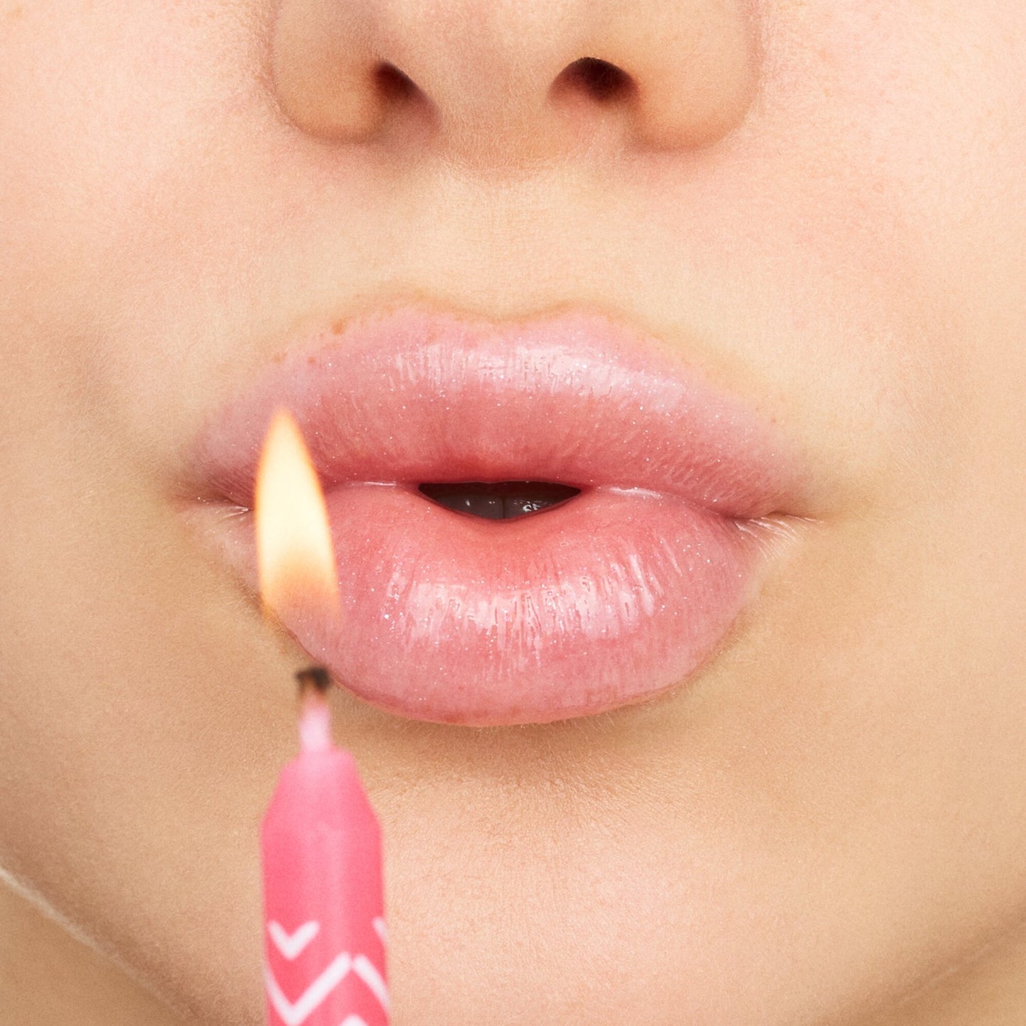 Essence Birthday Bomb Shiny Lip Gloss 01