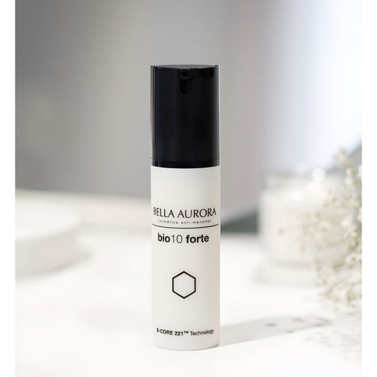 Bella Aurora Bio 10 Forte AntiDarkSpots Serum Sensitive Skin 30mL