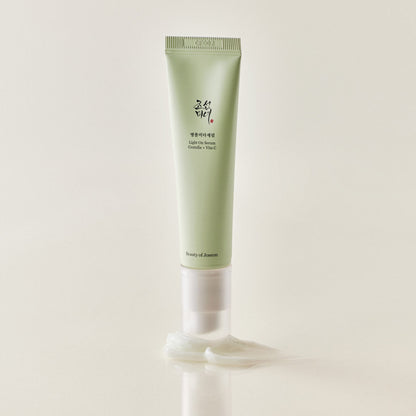 Light On Serum : Centella + Vita C 30ml